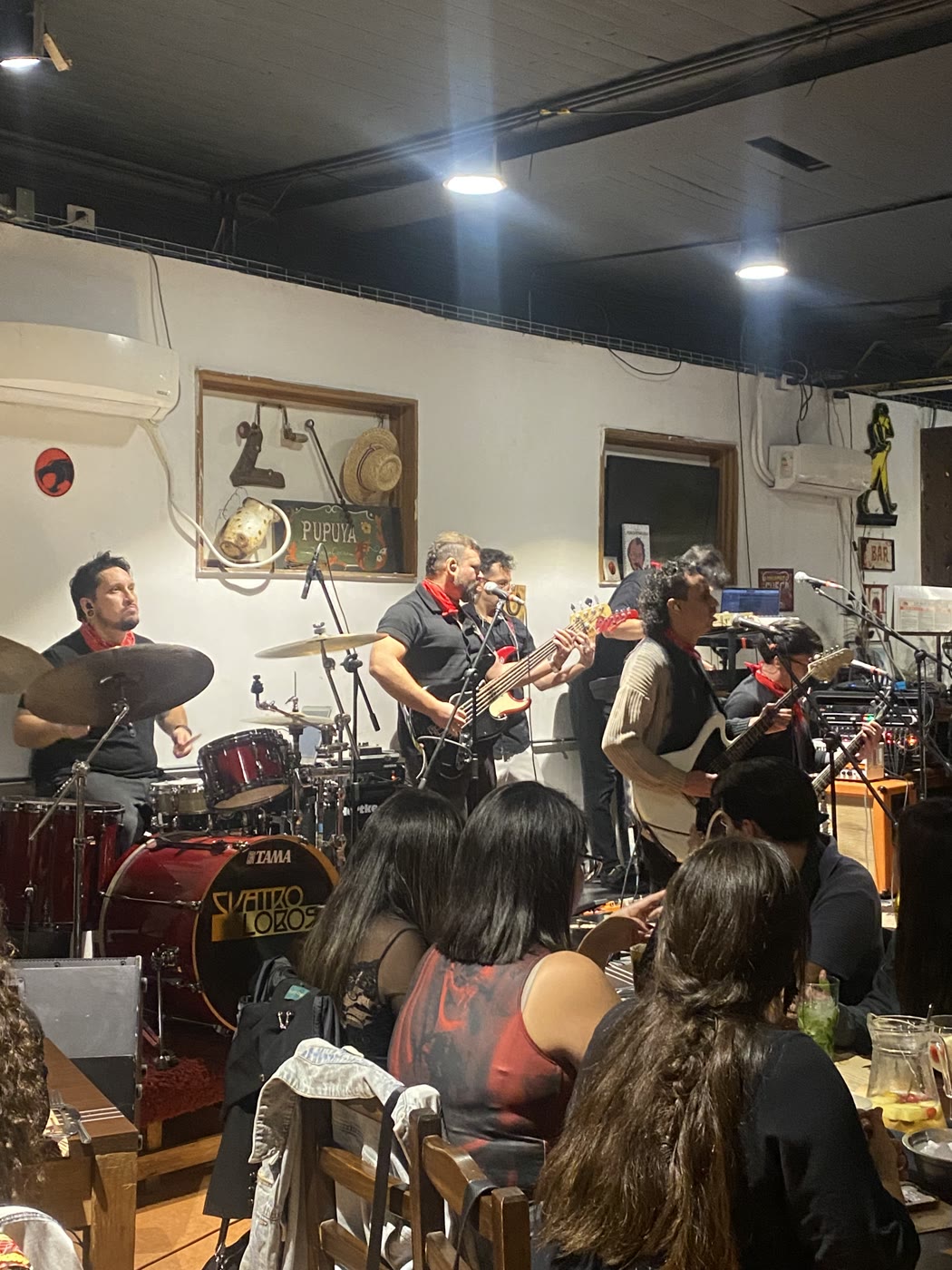 Insurgentes Sur en el cuarto aniversario de Paneo Army
